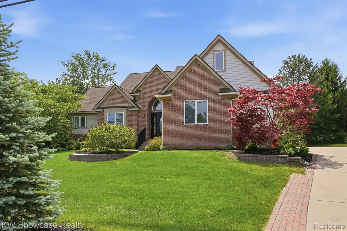 3345 E Commerce Road, Commerce Township, MI 48382 - #1