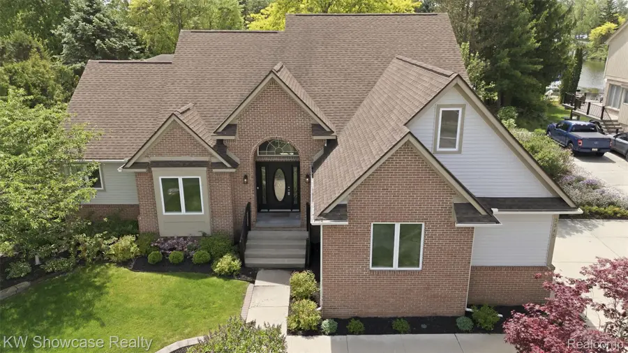 3345 E Commerce Road, Commerce Township, MI 48382 - #2
