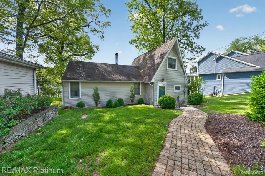 1464 Clark Lake Road, Brighton, MI 48114 - #2