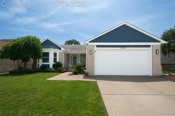 29931 Rosslyn Avenue, GardenCity, MI 48135
