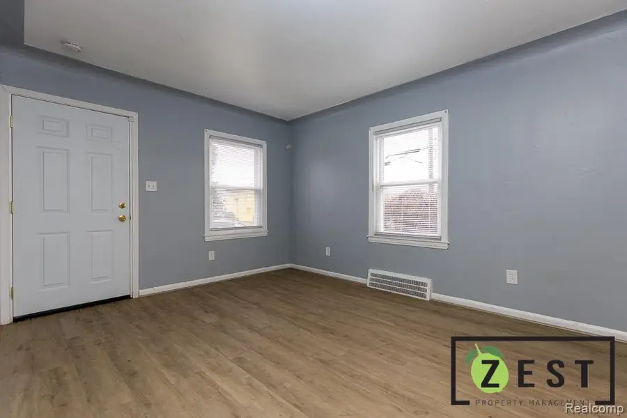 11635 Greenview Avenue, Detroit, MI 48228 - #2