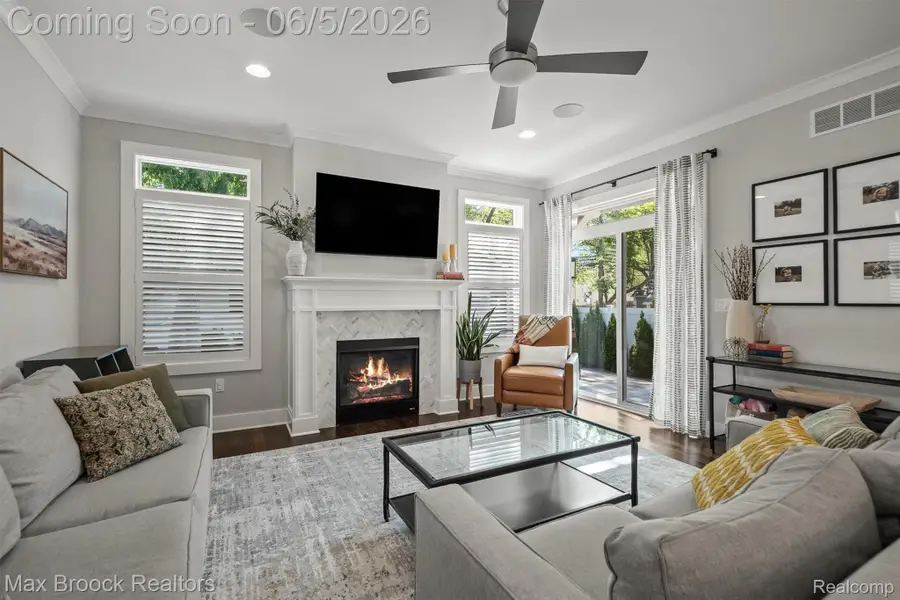 402 N Alexander Avenue, Royal Oak, MI 48067 - #3