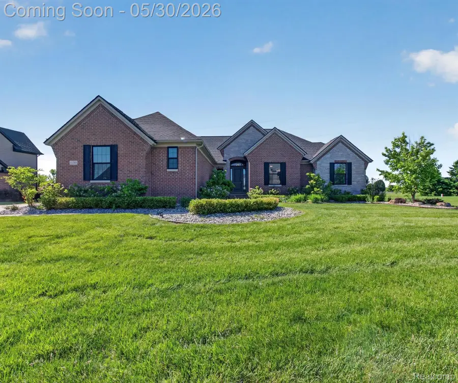 51265 Chamberlin Court, Northville, MI 48167 - #2