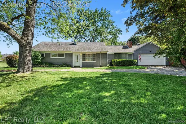 21021 Wendell Street, ClintonTownship, MI 48036