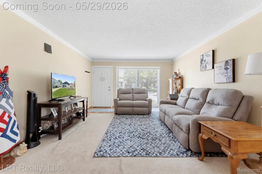 8032 Clippert Street, Taylor, MI 48180 - #3