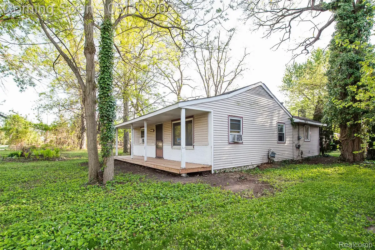 1946 Union Lake Road, Commerce Township, MI 48382 - #1