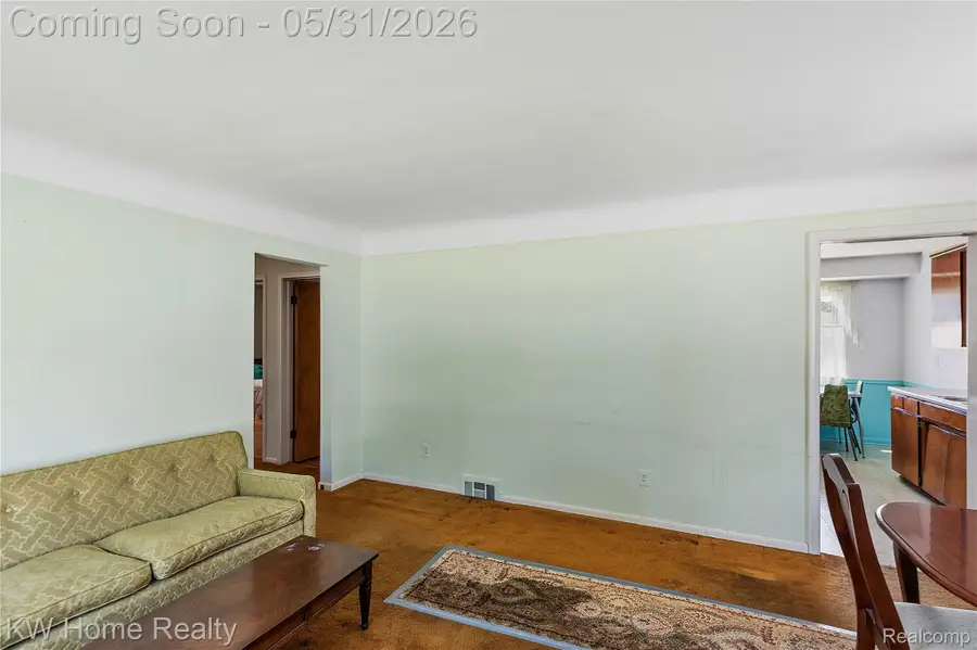 8801 Whitlock Avenue, Dearborn, MI 48126 - #3