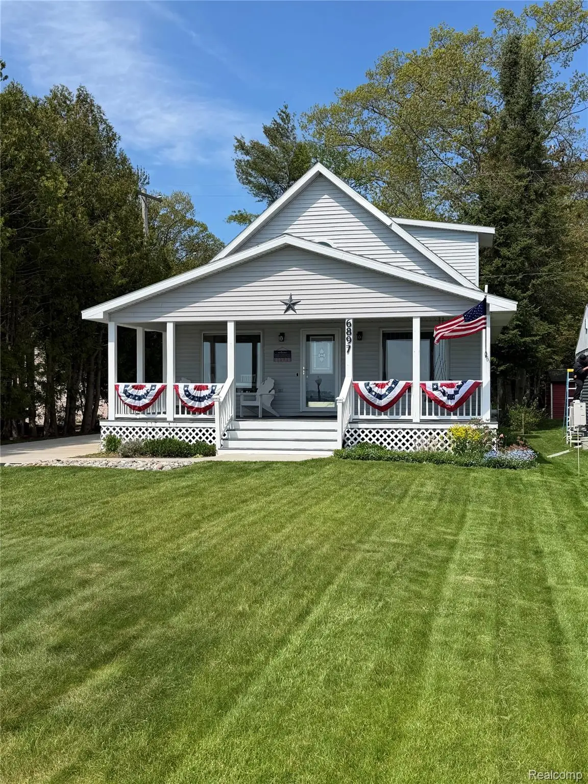 6897 N Us Highway 23, Oscoda, MI 48750 - #1