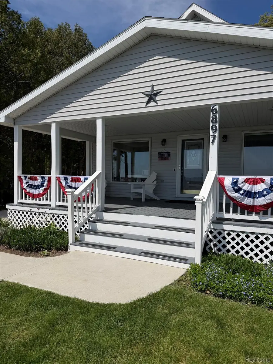 6897 N Us Highway 23, Oscoda, MI 48750 - #3