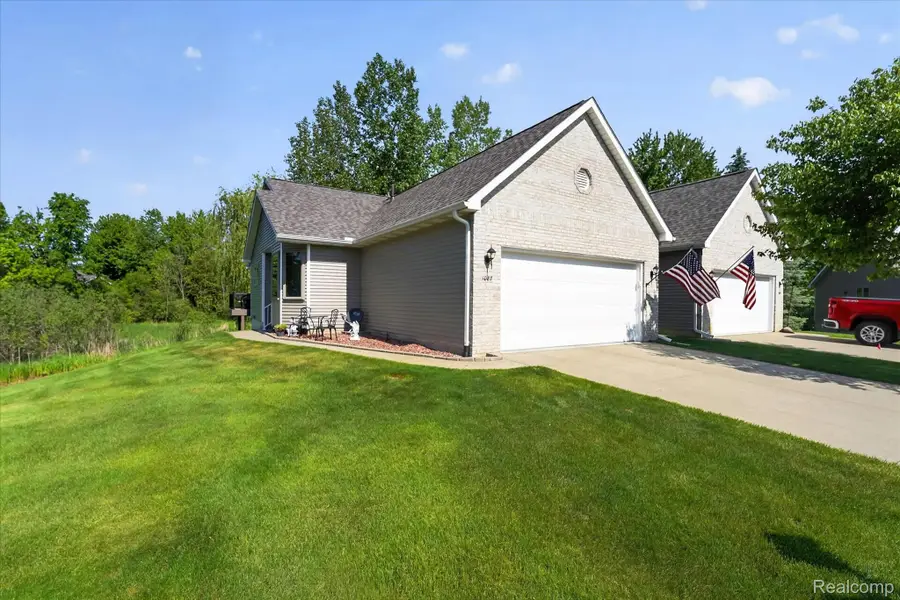 1087 Laurie Lane #130, Davison, MI 48423 - #2