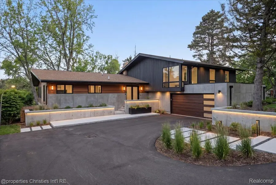 1808 Moors Court, Bloomfield Hills, MI 48302 - #2