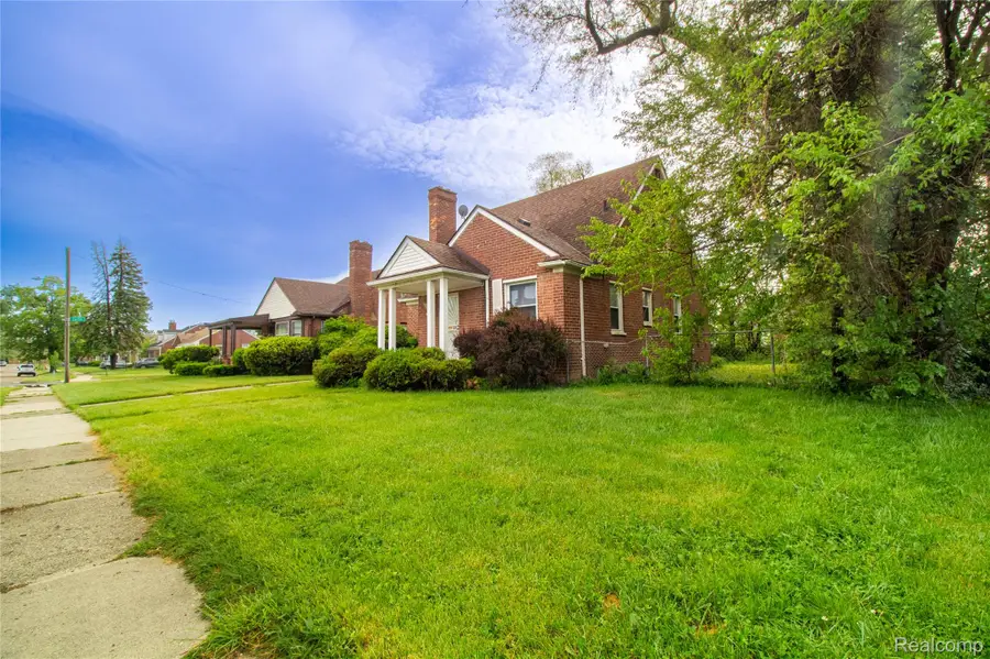 18217 Archdale Street, Detroit, MI 48235 - #2