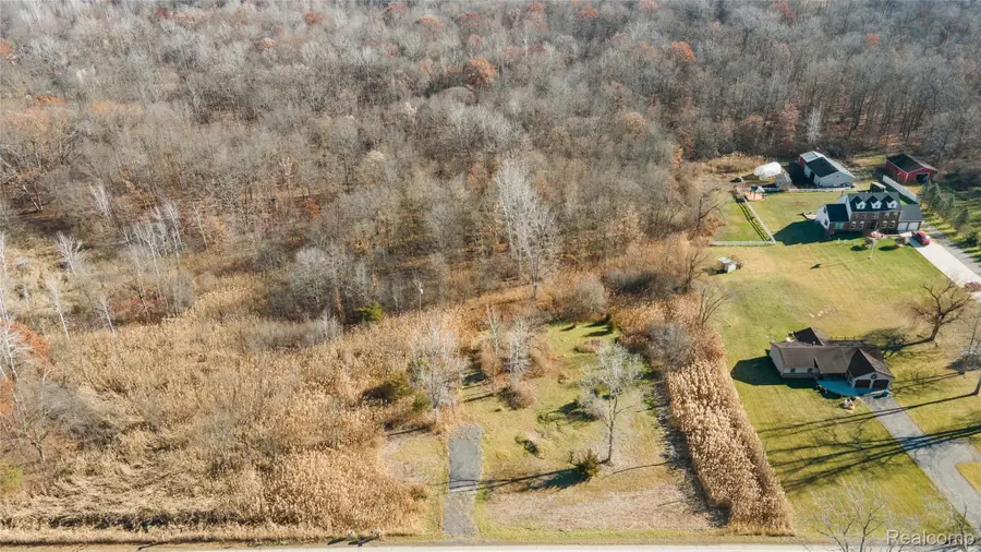 23901 Sumpter Road, Belleville, MI 48111 - #2