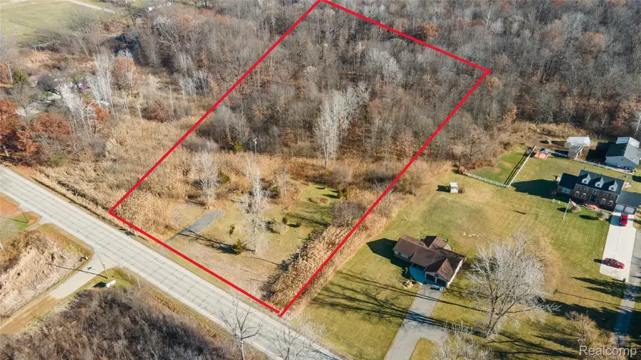 23901 Sumpter Road, Belleville, MI 48111 - #3