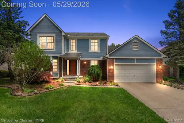 3210 Davenport Lane, RochesterHills, MI 48309