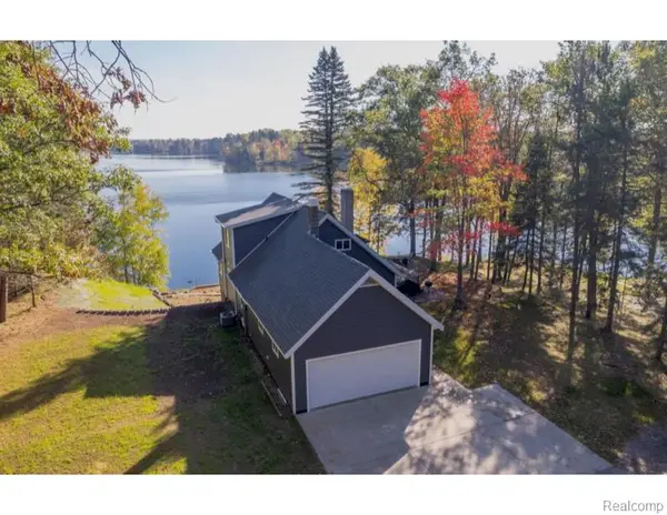 128 Pine Point Drive, CrystalFalls, MI 49920