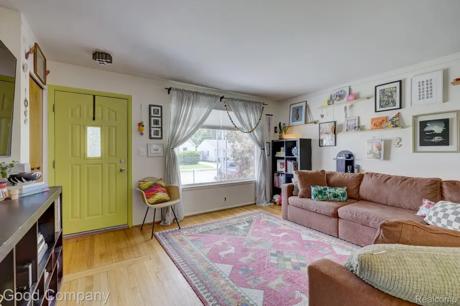 1341 E Breckenridge Street, Ferndale, MI 48220 - #2