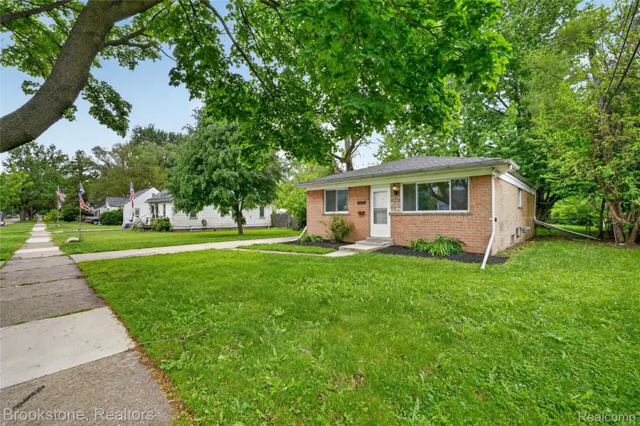 24915 Tallman Avenue, Warren, MI 48089 - #3