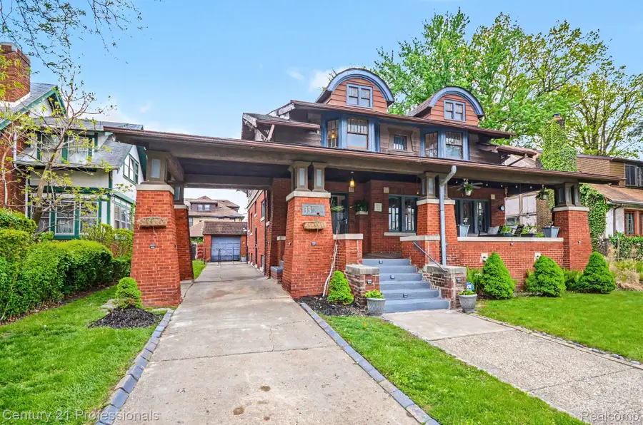 33 Moss Street, Highland Park, MI 48203 - #2