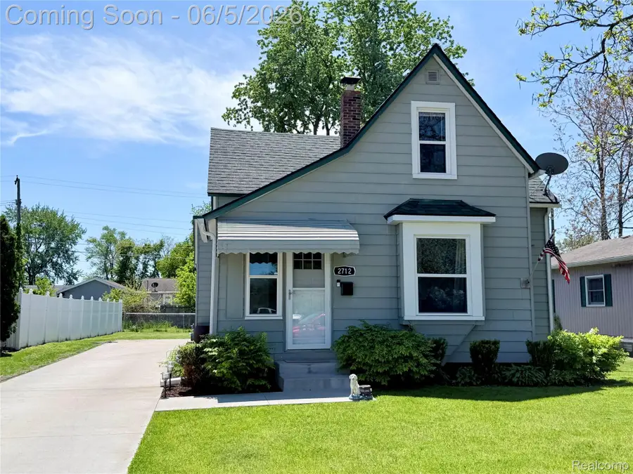 2712 Vanness Street, Port Huron, MI 48060 - #2