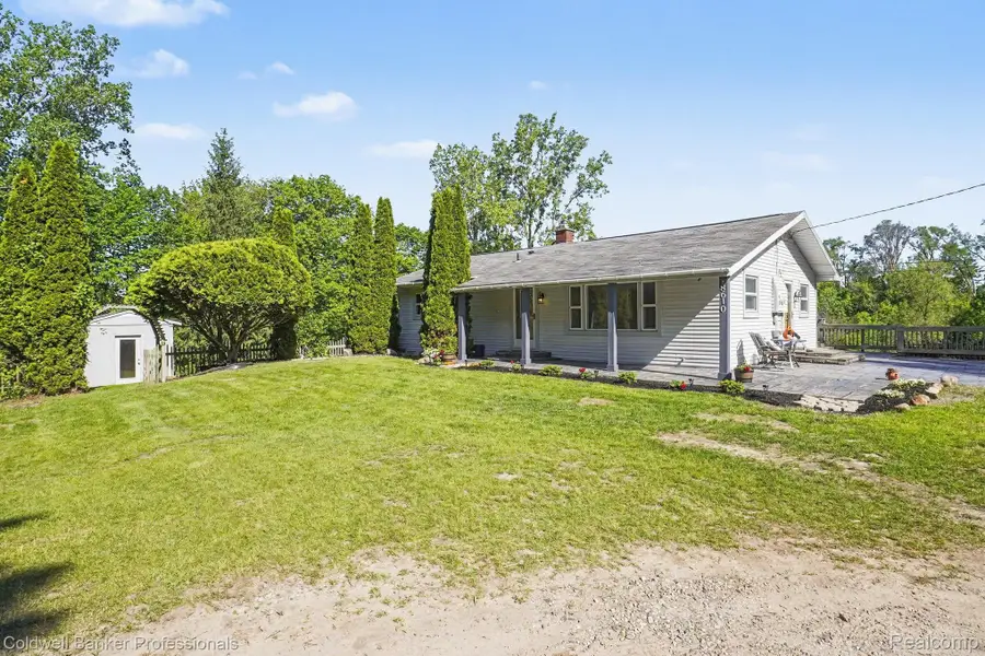 8610 Highland Road, White Lake, MI 48386 - #2