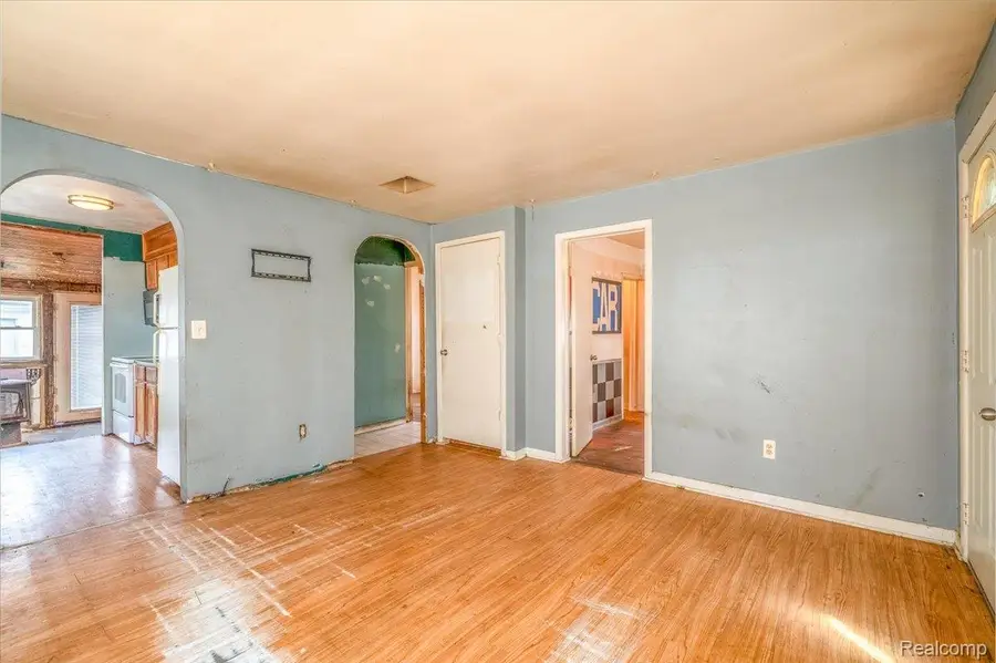 10090 Sterling Street, Romulus, MI 48174 - #3