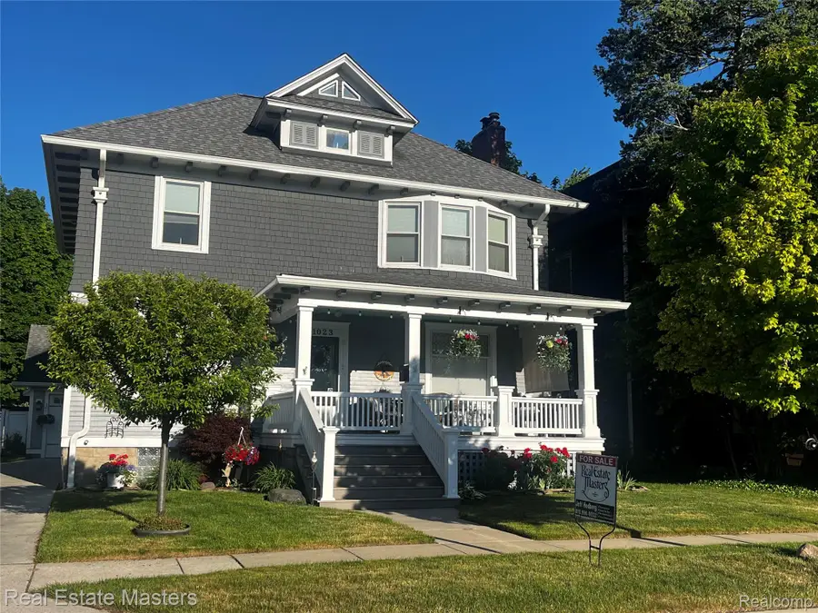 1023 Ontario Street, Port Huron, MI 48060 - #2