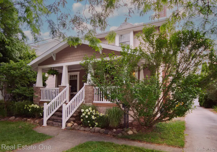 410 W 4th Street, Rochester, MI 48307 - #2