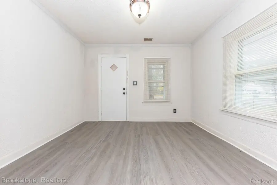 27620 Newcastle Street, Romulus, MI 48174 - #3