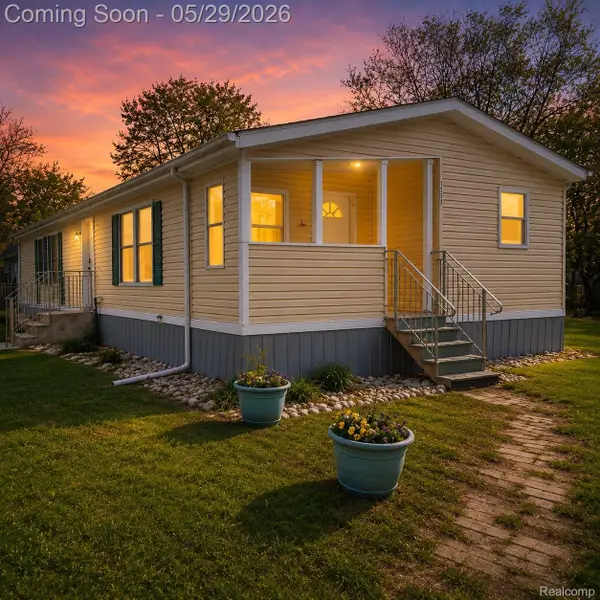 1756 Skyview Drive, Brighton, MI 48114