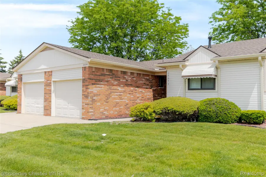 28644 Imperial Drive, Warren, MI 48093 - #2