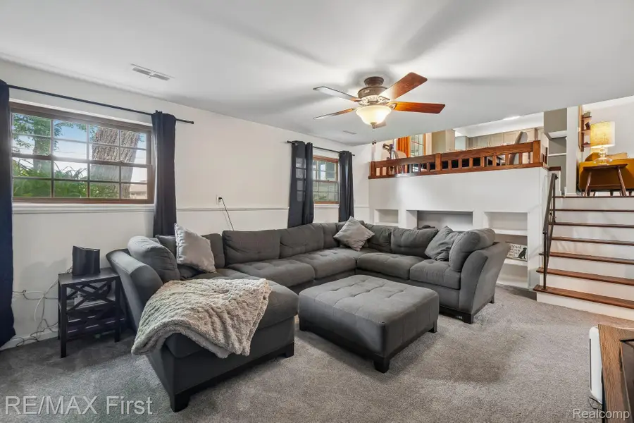 36258 Jamison Street, Livonia, MI 48154 - #3
