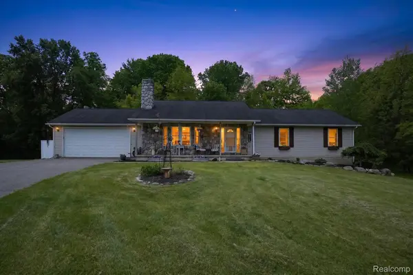 9565 Crofoot Road, Fowlerville, MI 48836