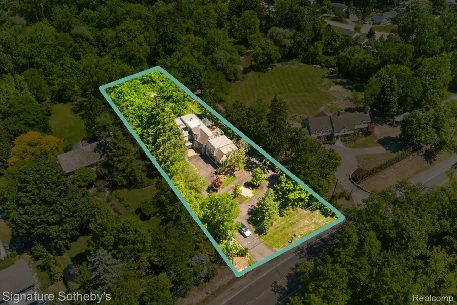 30650 Lahser Road, Southfield, MI 48025 - #2