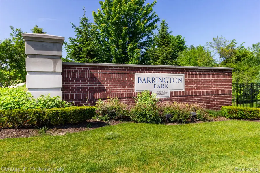 2924 Glenbar Circle, Rochester, MI 48307 - #3