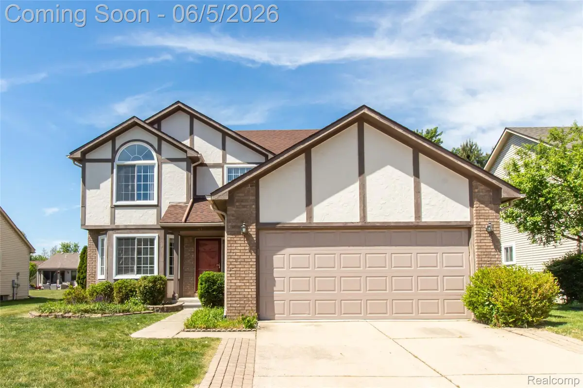 141 Woodslee Drive, Troy, MI 48083 - #1