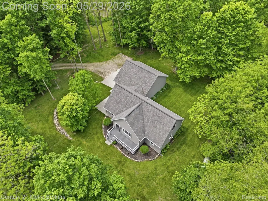11447 N Latson Road, Linden, MI 48451 - #3