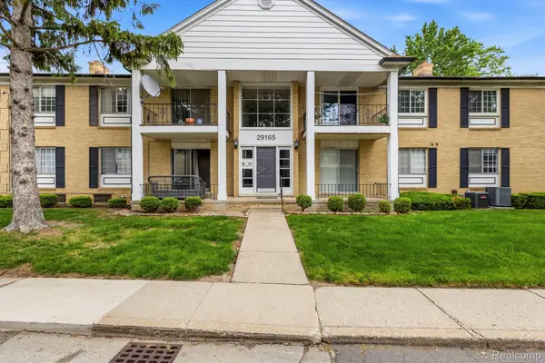 29165 Hayes Road, Warren, MI 48088