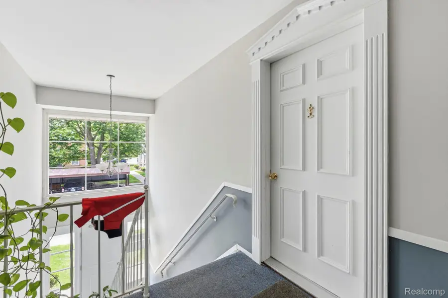 29165 Hayes Road, Warren, MI 48088 - #3