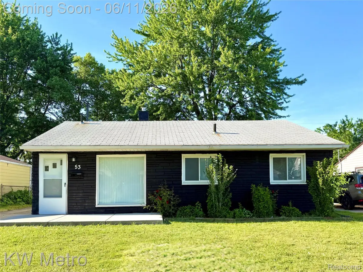 53 E Brickley Avenue, Hazel Park, MI 48030 - #1
