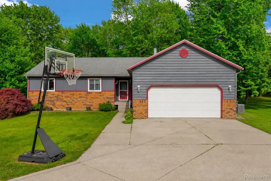 3176 Yorkshire Drive, Port Huron, MI 48060 - #2