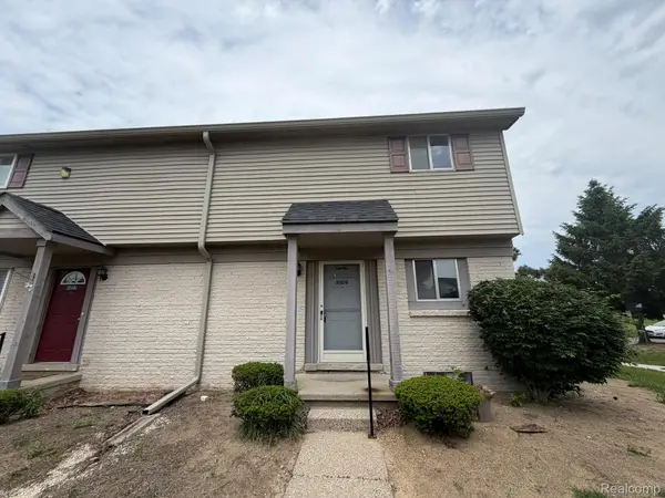 2052 Orchard Crest Street, Utica, MI 48317