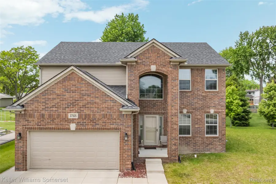 37505 Tamarack Drive, Sterling Heights, MI 48310 - #2