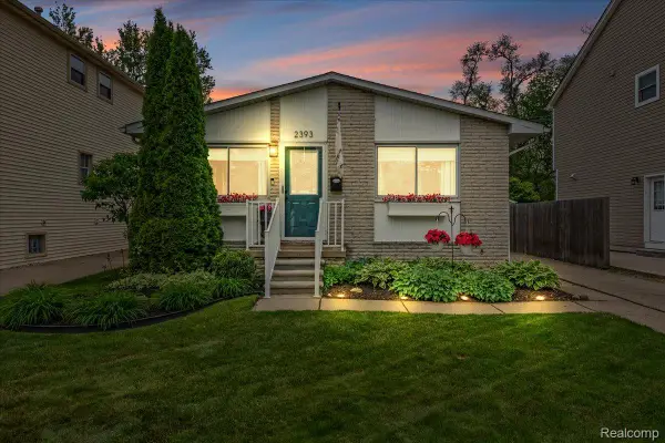 2393 Beverly Boulevard, Berkley, MI 48072
