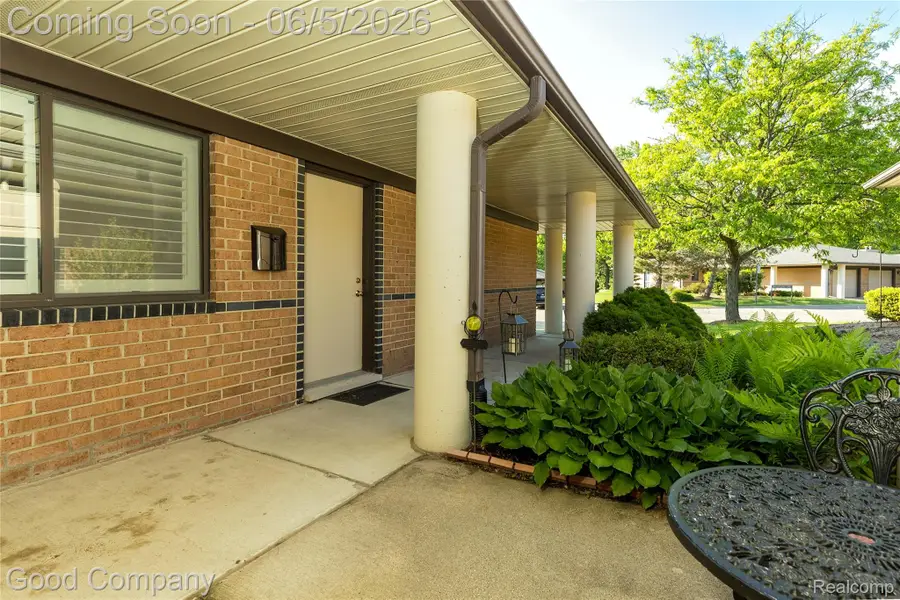 969 Wexford Way, Rochester Hills, MI 48307 - #3