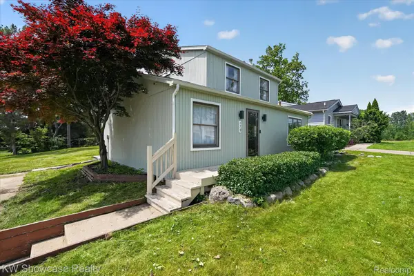 173 Pickford Street, Novi, MI 48377