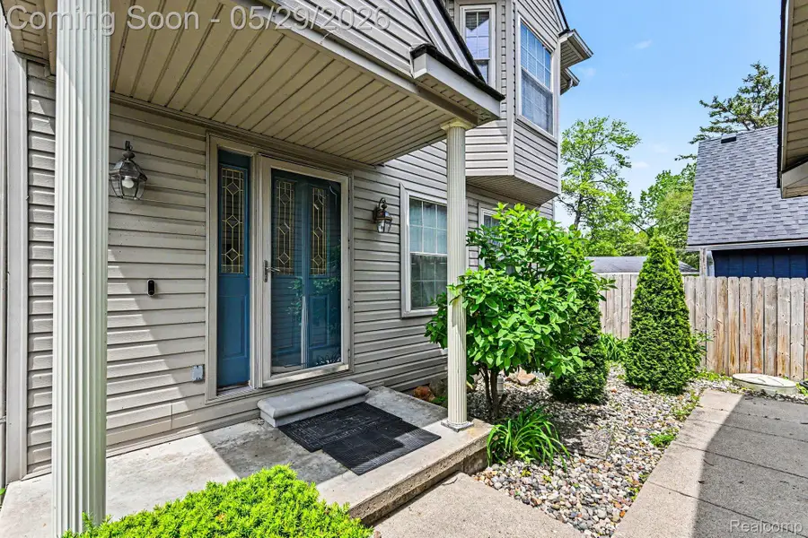 3506 Union Lake Road, Commerce Township, MI 48382 - #3