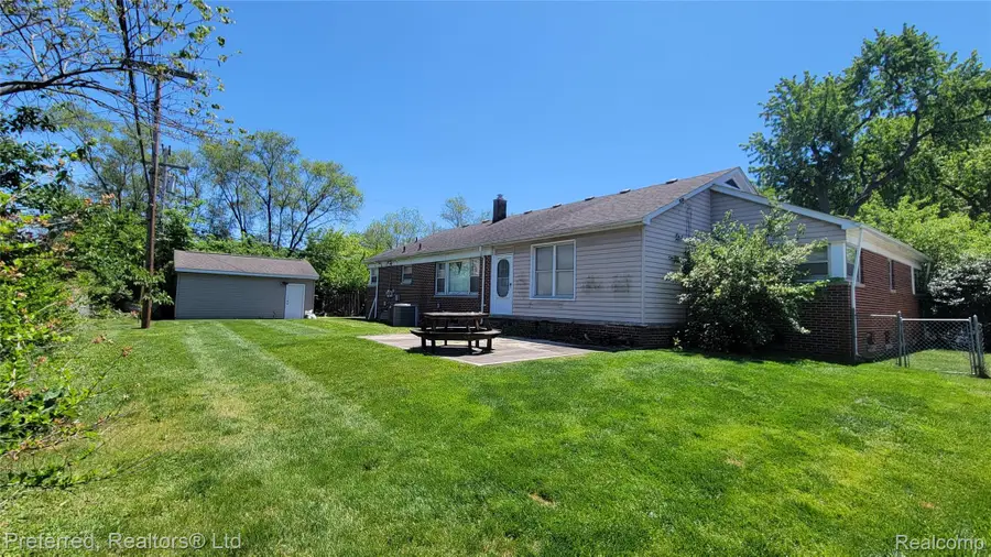 860 Palmer Street, Plymouth, MI 48170 - #2