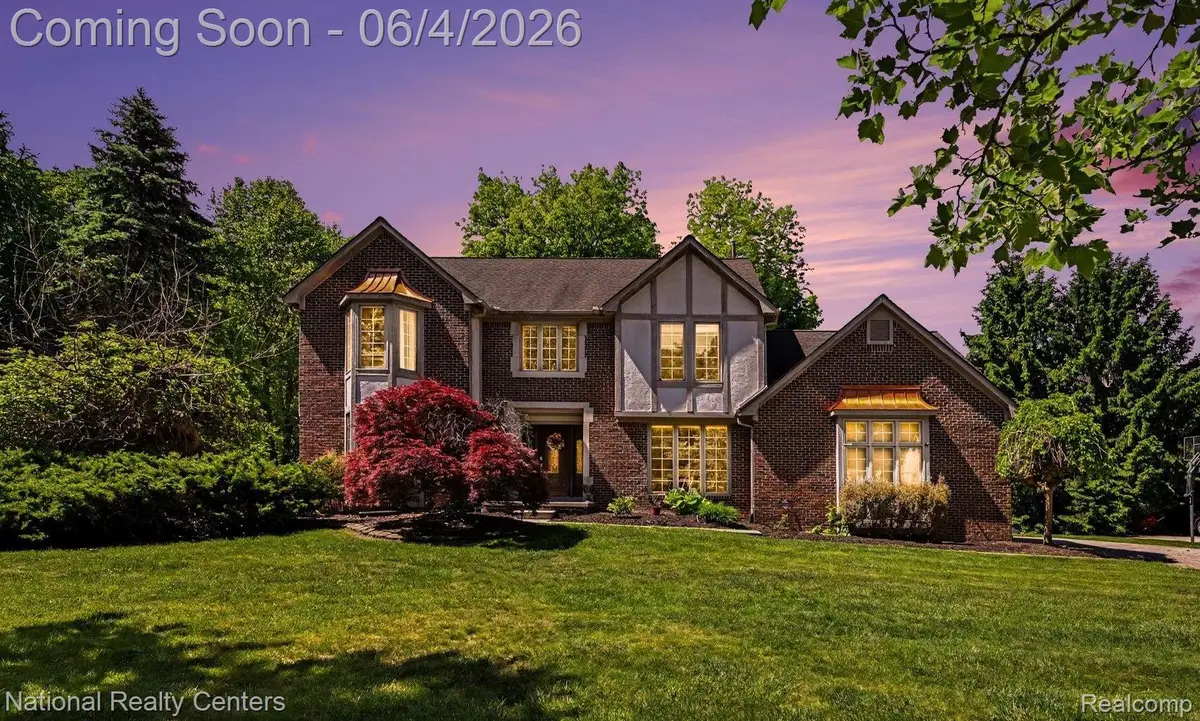 6515 Tamarack Drive, Troy, MI 48098 - #1