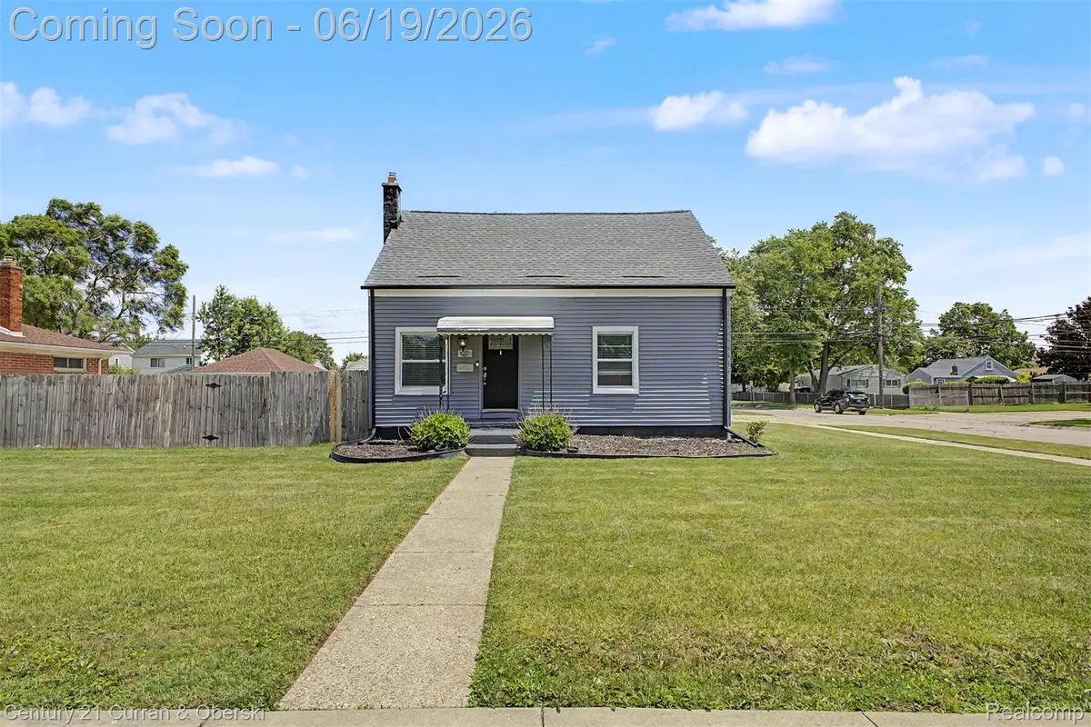 30708 Palmer Boulevard, Madison Heights, MI 48071 - #1